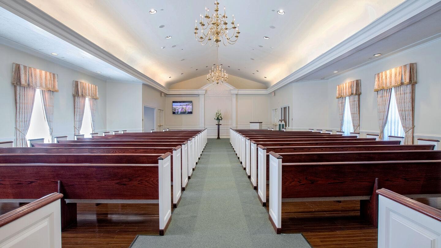 Adams Mason Funeral Home gallery image 5